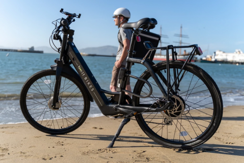 Elektrinių dviračių nuomos platforma „Bolt Bikes“ sulaukė investicijų iš Išmaniosios energetikos fondo
